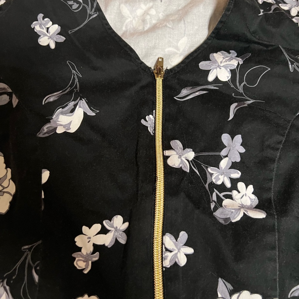 Women black scrub top jannue